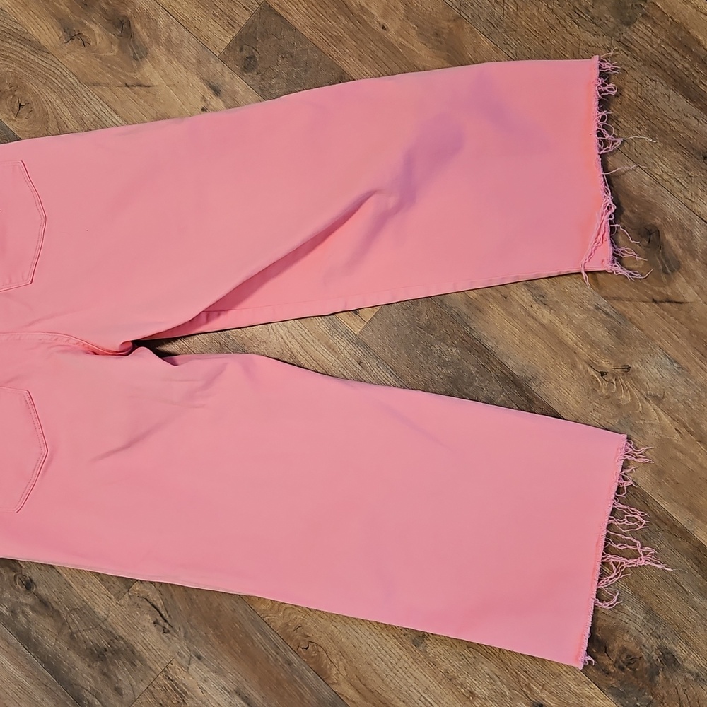 👖Judy Blue Pink Cropped Jeans - Picture 7 of 9